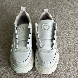 Windsorsmith - princess Polly.